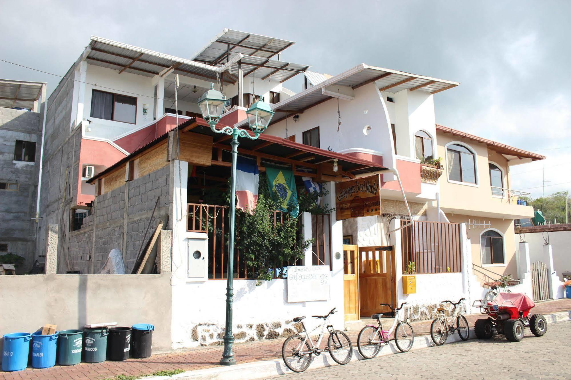 Galapagos Best Hostel Puerto Ayora  Exteriér fotografie