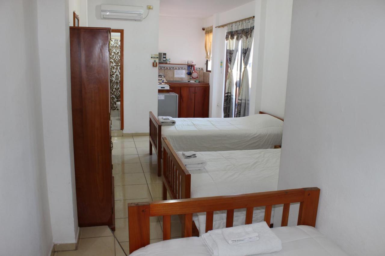 Galapagos Best Hostel Puerto Ayora  Exteriér fotografie